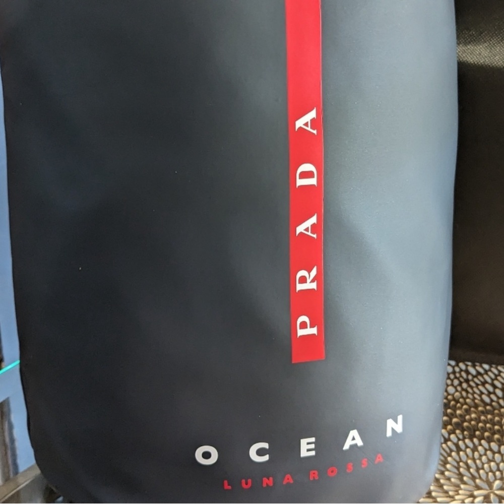 Prada Luna Rossa Ocean Navy and Red Sailing Bag. Waterproof. New in Dust Bag - Picture 8 of 10